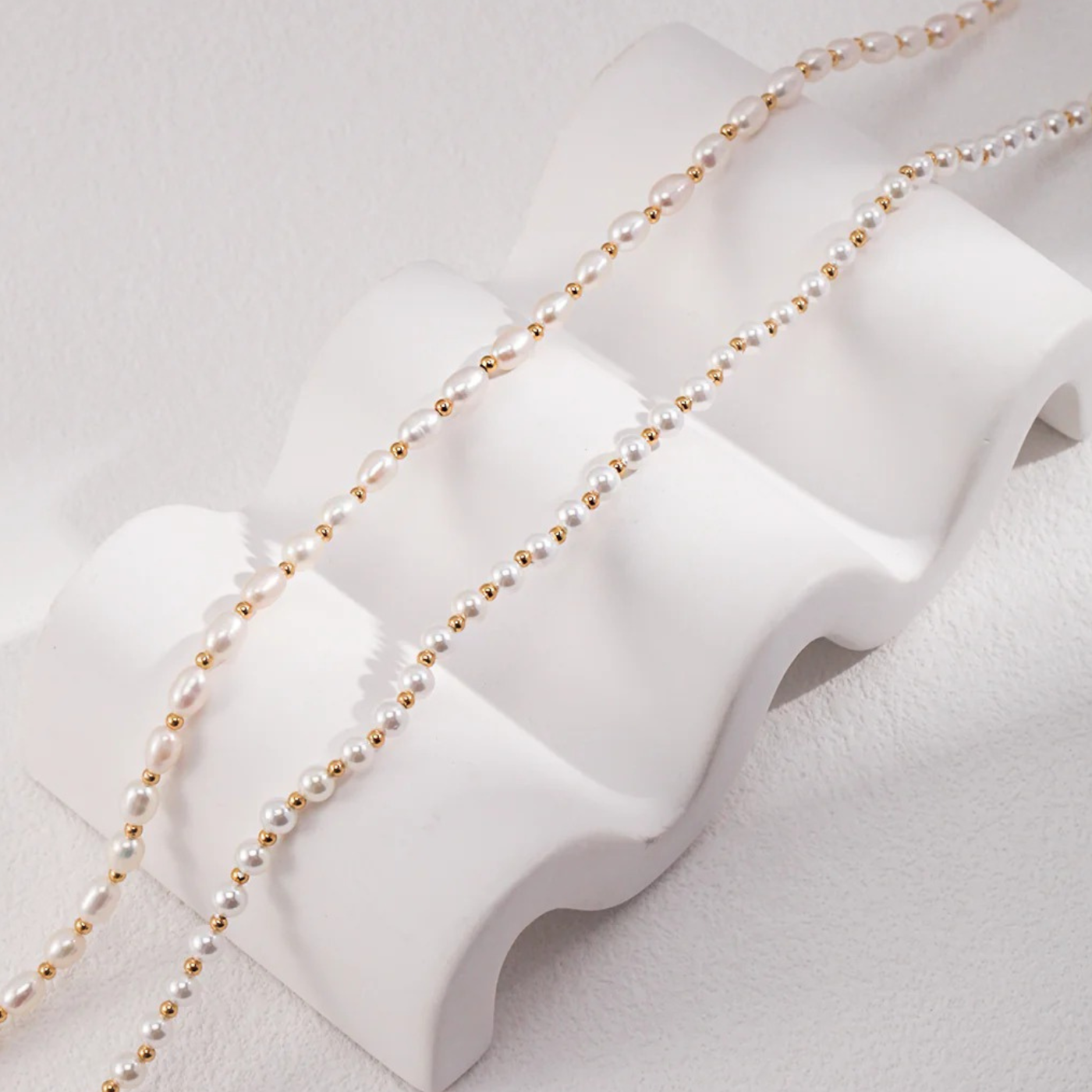 Petite Pearl & Bead Choker – Vintage Gold