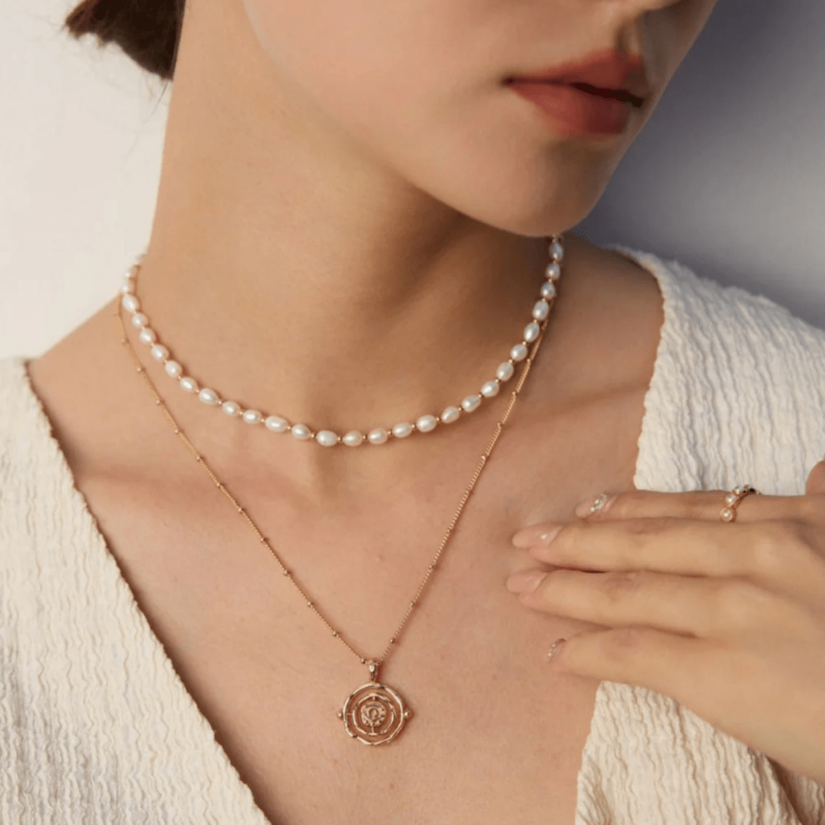 Vintage Rose Pendant Necklace – 18K Vintage Gold White Gold Plated S925 Silver - Beloved Moments Jewels & Co. Inc.