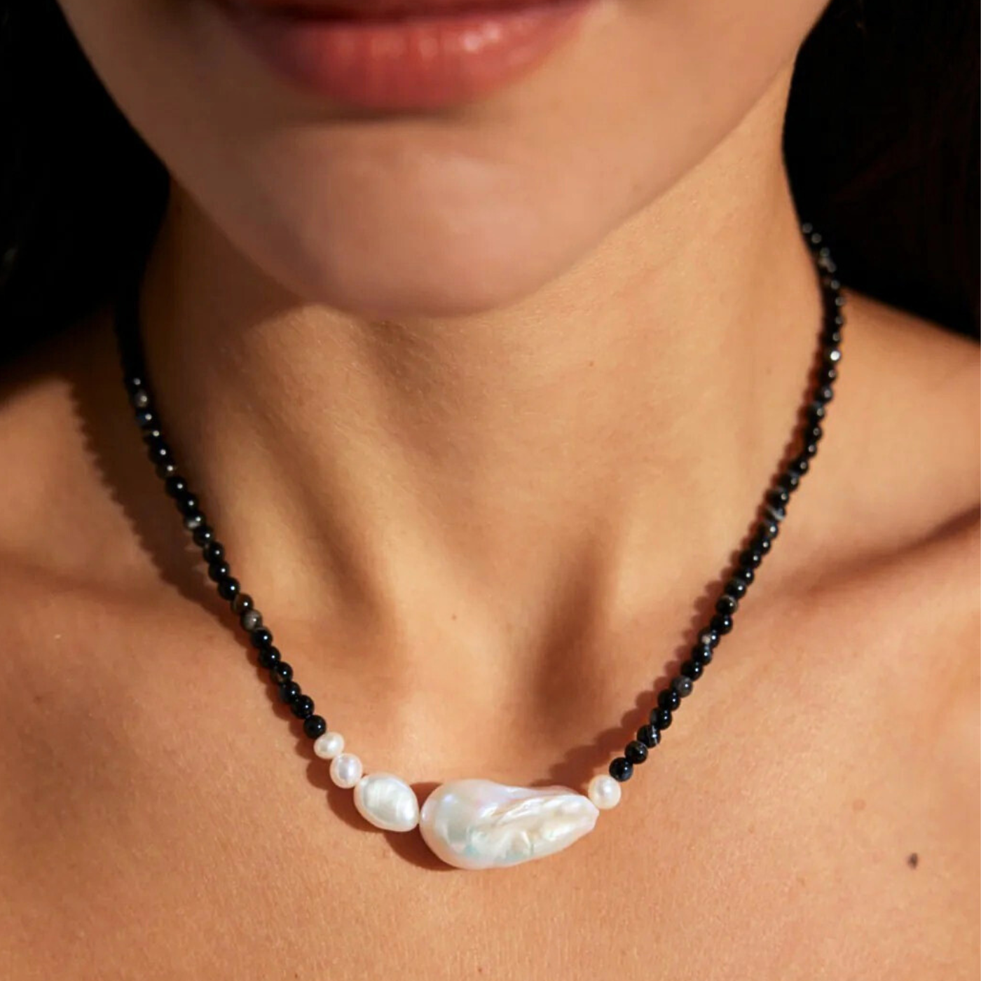 Baroque Pearl & Black Onyx Beaded Necklace — Vintage Gold (S925)