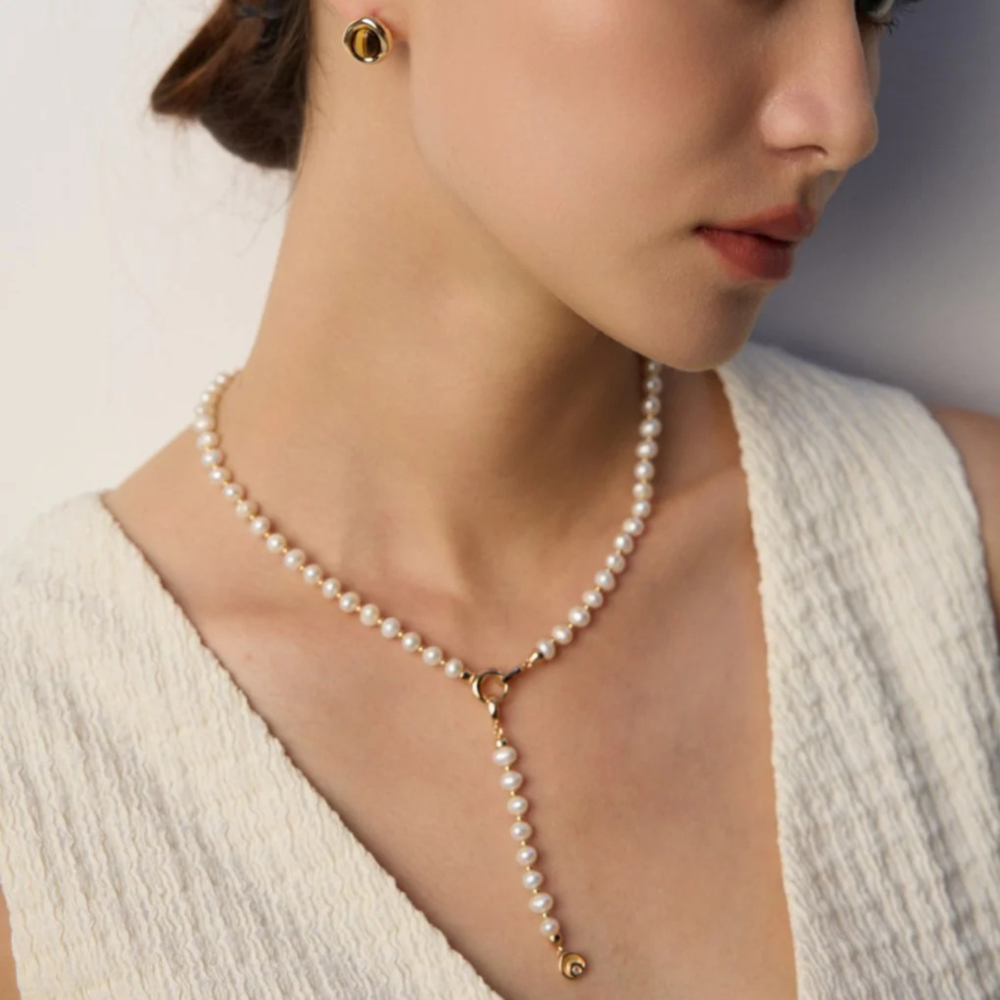 Pearl Toggle Necklace – S925 Sterling Silver in Vintage Gold & White Gold