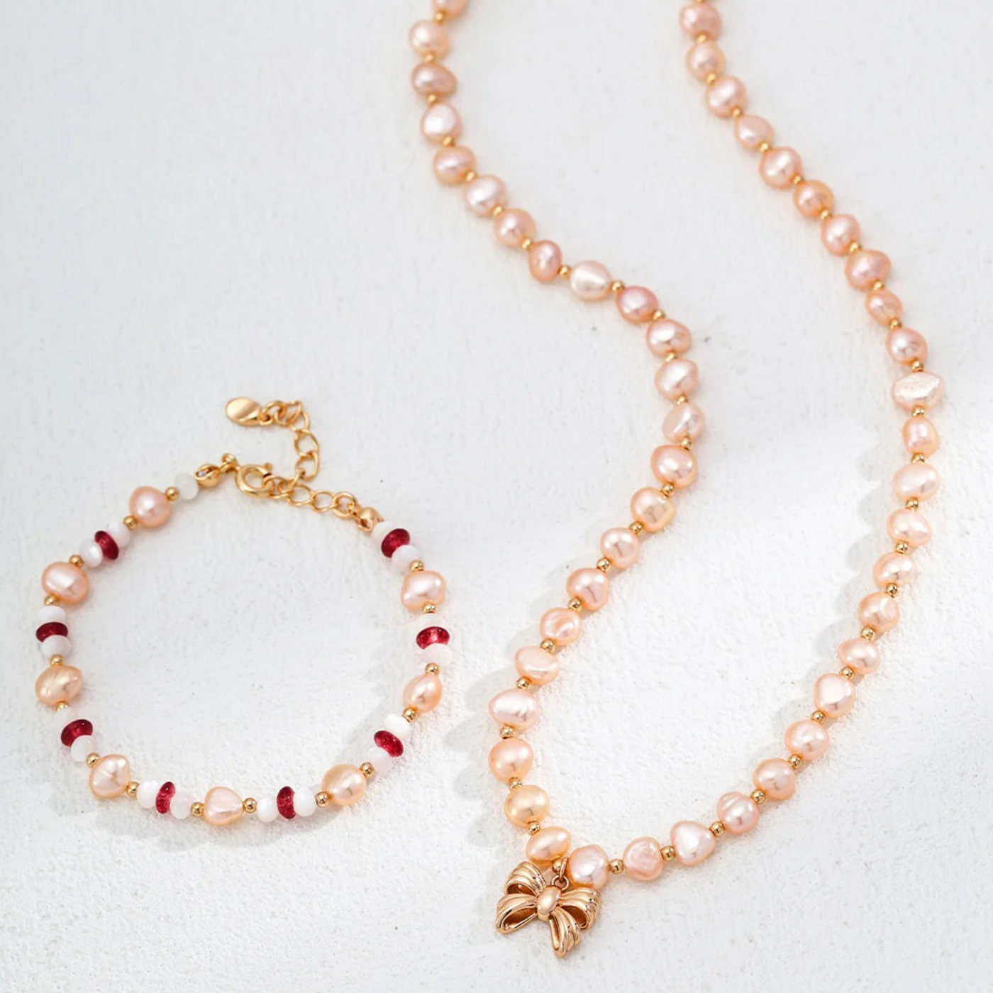 Blush Bow Freshwater Pearl Necklace – S925 Sterling Silver in Vintage Gold