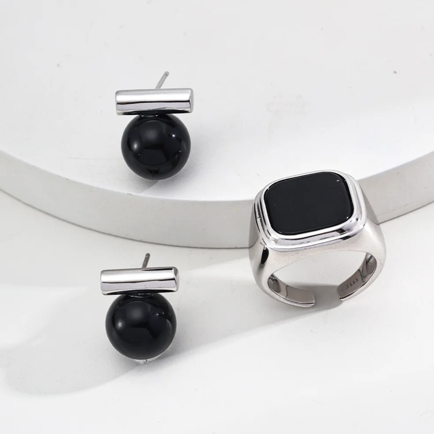 Tiger Eye & Onyx Sphere Stud Earrings – S925 Sterling Silver