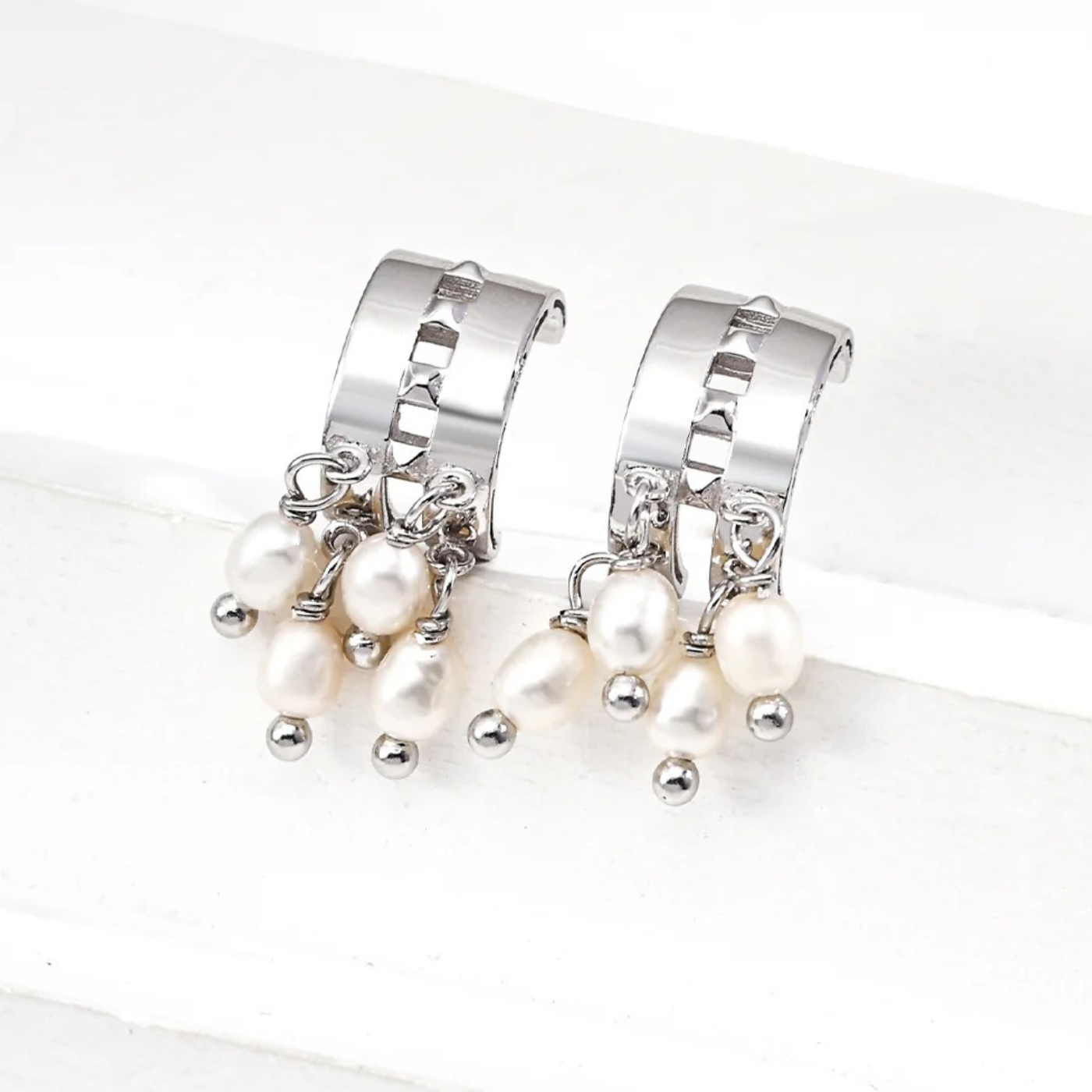 Vintage Pearl Earrings – S925 Sterling Silver Artistic Design