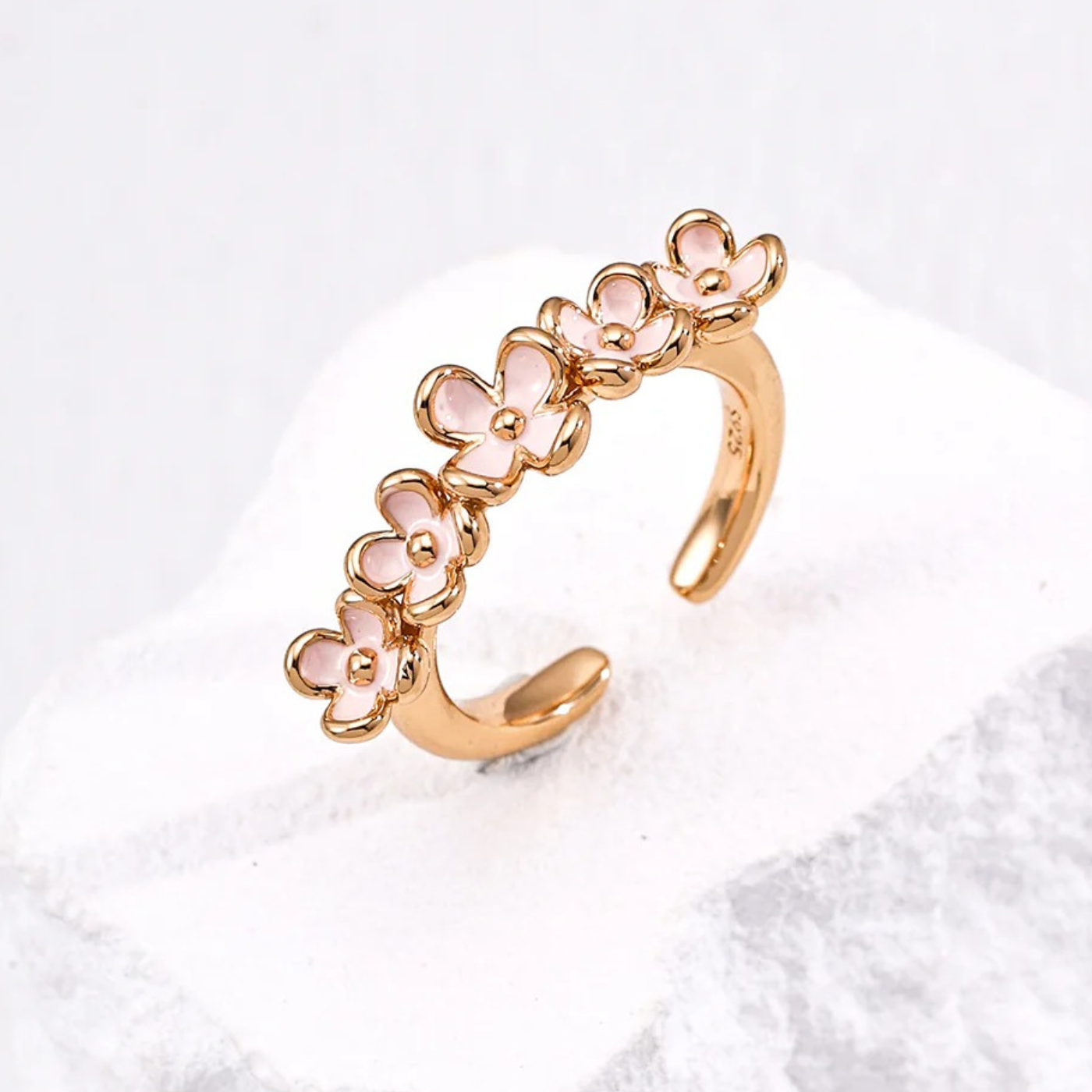 Blossom Enamel Flower Ring – S925 Sterling Silver in Vintage Gold & White Gold