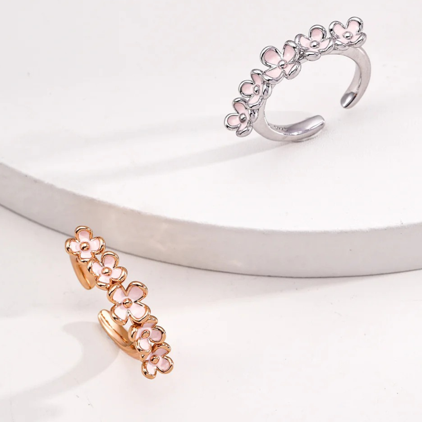 Blossom Enamel Flower Ring – S925 Sterling Silver in Vintage Gold & White Gold