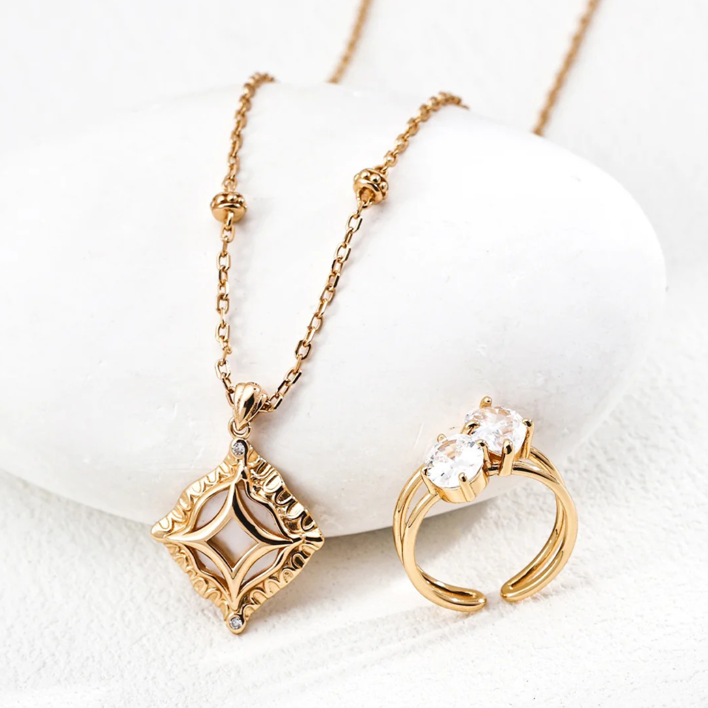 S925 Twin Gemstone Ring – Vintage Gold / White Gold
