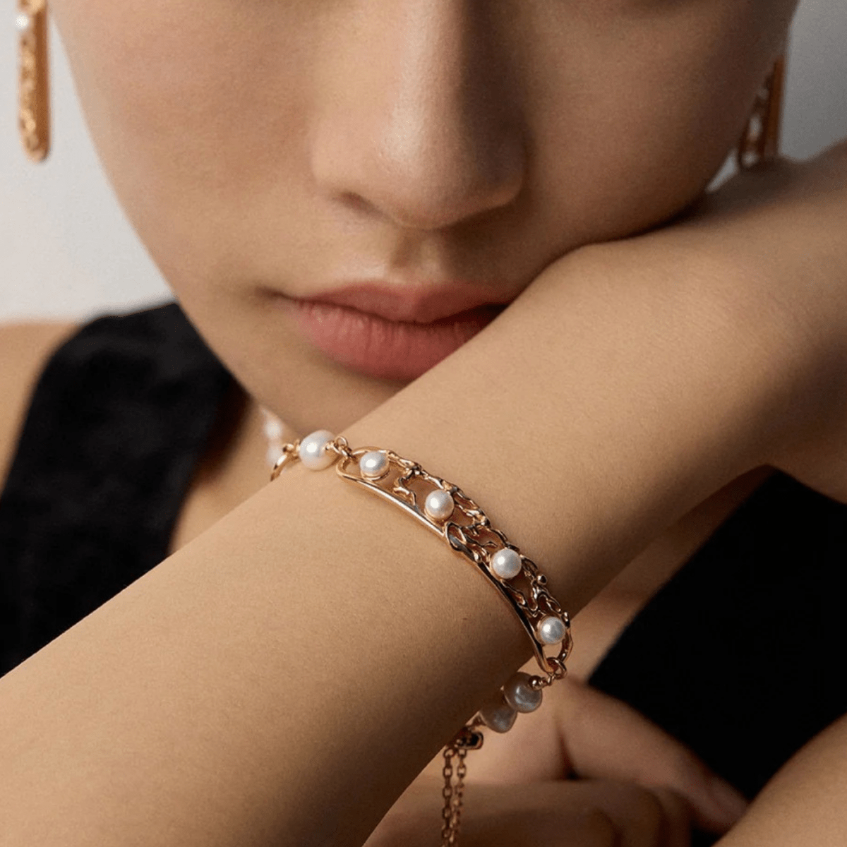 Pearl Vine Bracelet – 18K vintage gold or white gold-plated finish S925 Silver - Beloved Moments Jewels & Co. Inc.