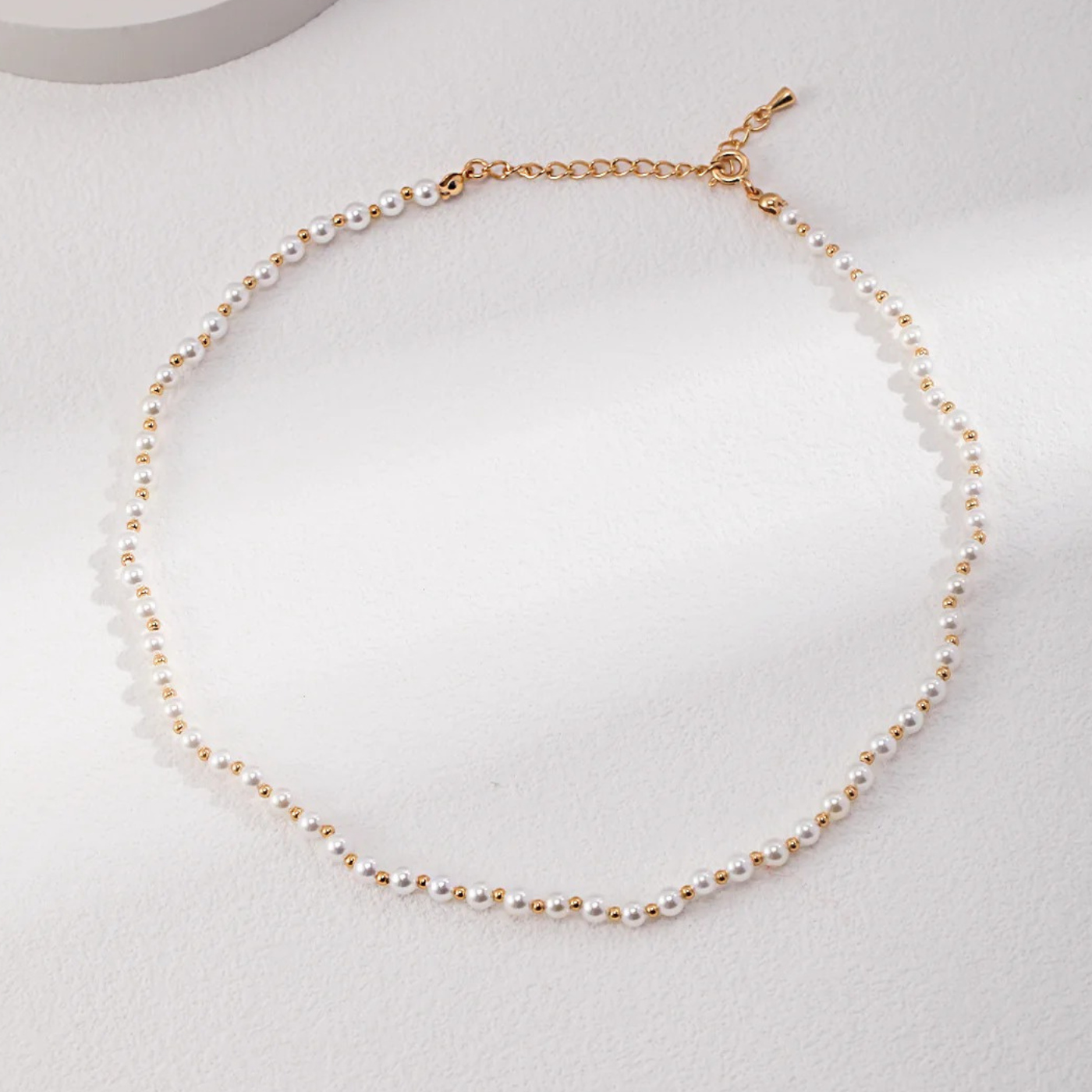 Petite Pearl & Bead Choker – Vintage Gold