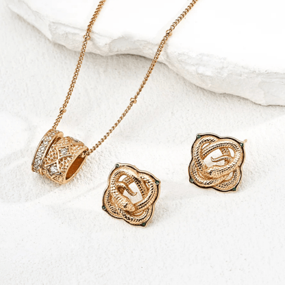 Vintage Zircon Pendant Necklace - S925 Sterling Silver - Beloved Moments Jewels & Co. Inc.