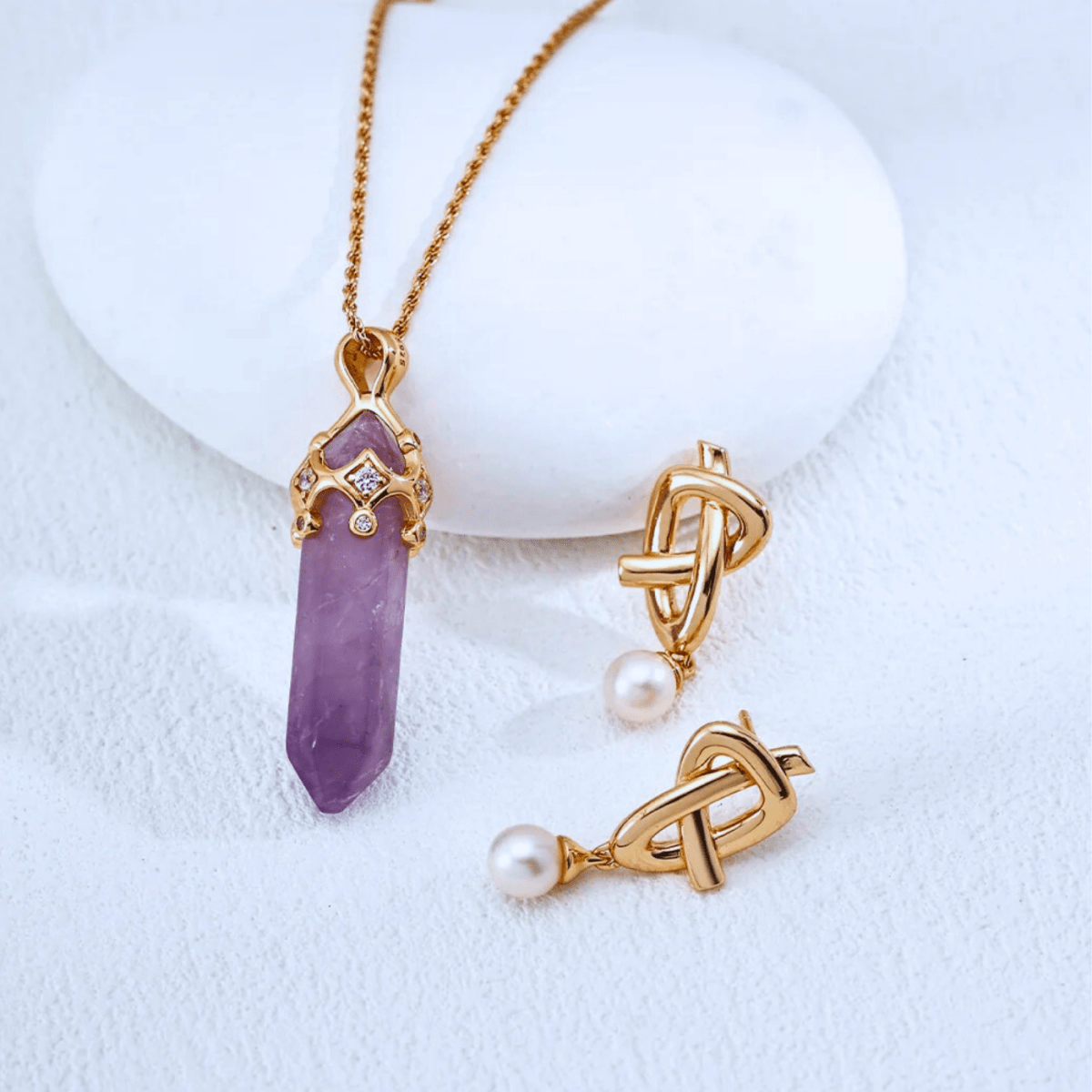 Amethyst Point Pendant Necklace — Vintage Gold (S925) - Beloved Moments Jewels & Co. Inc.