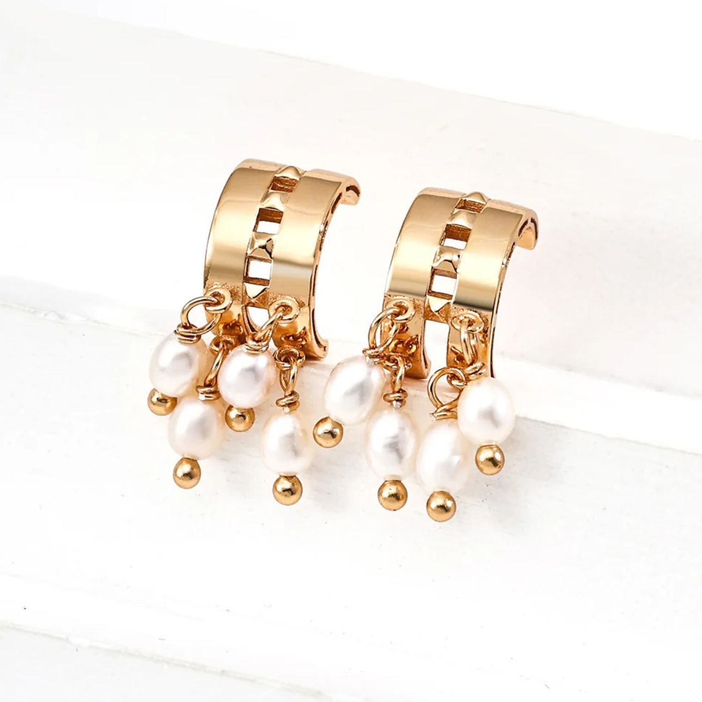 Vintage Pearl Earrings – S925 Sterling Silver Artistic Design