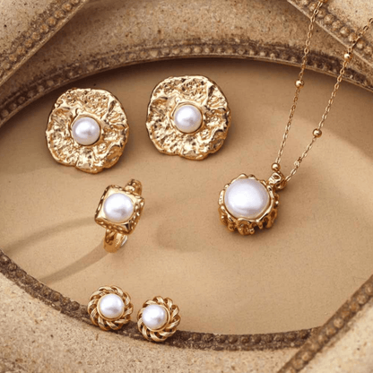 Baroque Pearl Sculpted Ring - 18K Vintage Gold White Gold Plated S925 Silver - Beloved Moments Jewels & Co. Inc.