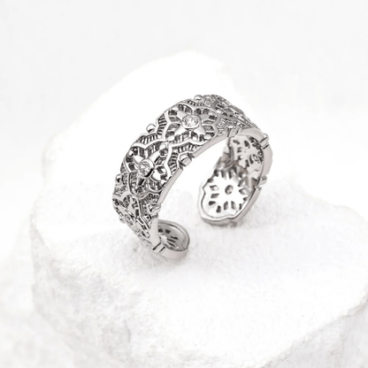 Vintage - Inspired Zircon Ring - S925 Sterling Silver Adjustable - Beloved Moments Jewels & Co. Inc.